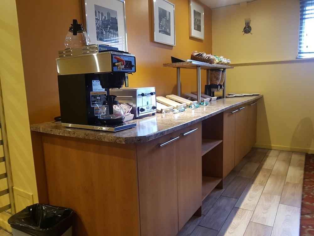 Hotel Le Roberval Montréal Dış mekan fotoğraf