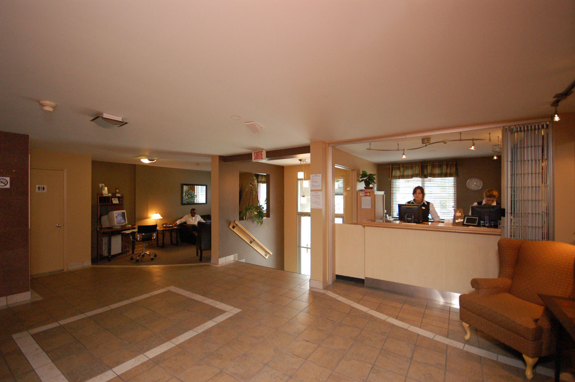 Hotel Le Roberval Montréal İç mekan fotoğraf